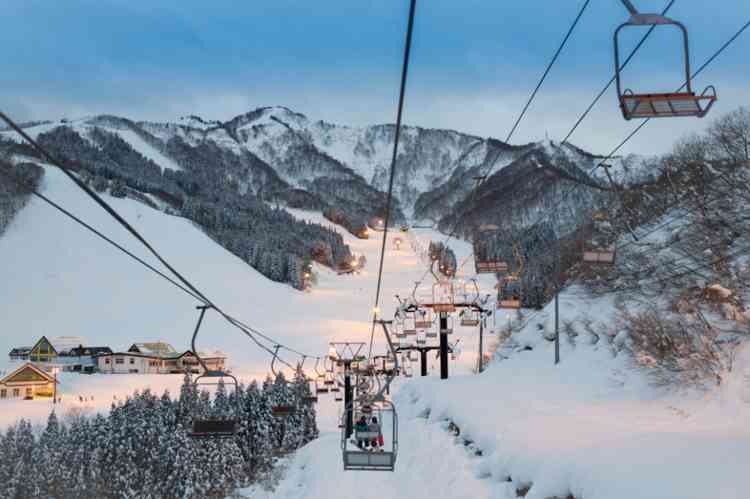 滑雪季滑雪場(chǎng)推薦！來(lái)日本小眾滑雪勝地安比高原享受完美體驗(yàn)