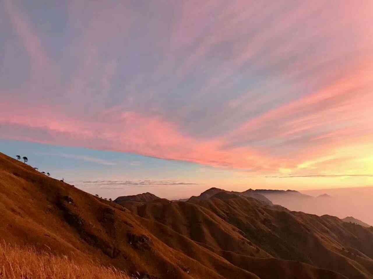 戶外愛好者的天堂，武功山秋季徒步攻略