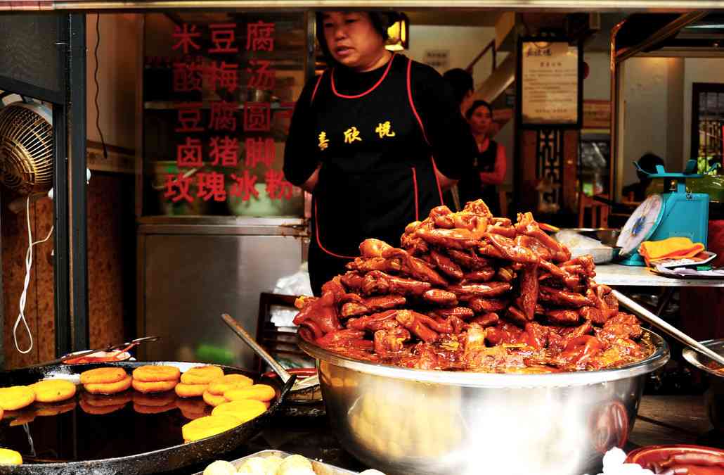 到青巖古鎮(zhèn)游玩，青巖古鎮(zhèn)有哪些必吃的美食？