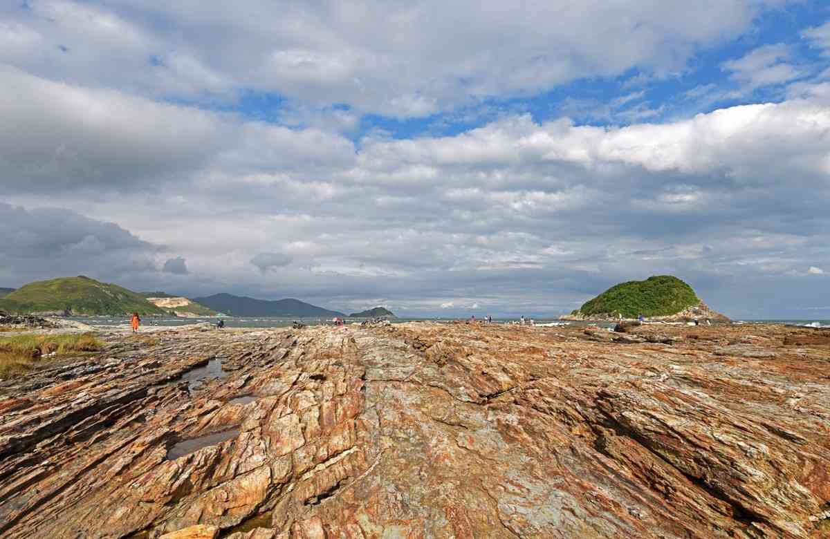 惠東黑排角鹽洲島好玩嗎