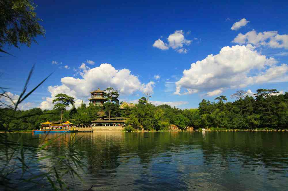 夏天就該去承德避暑山莊