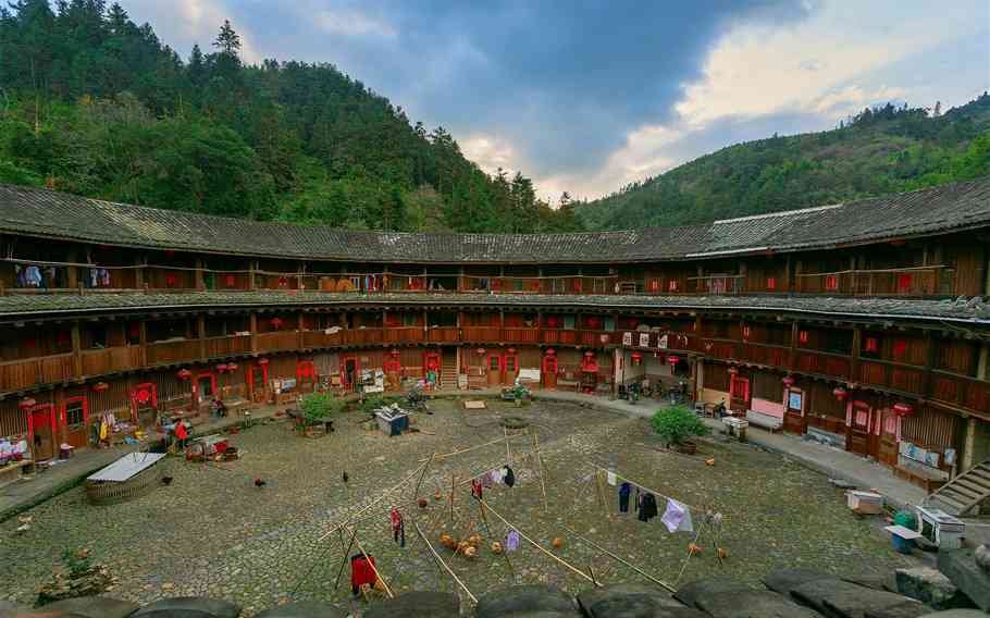 福建最原始的土樓，南靖河坑