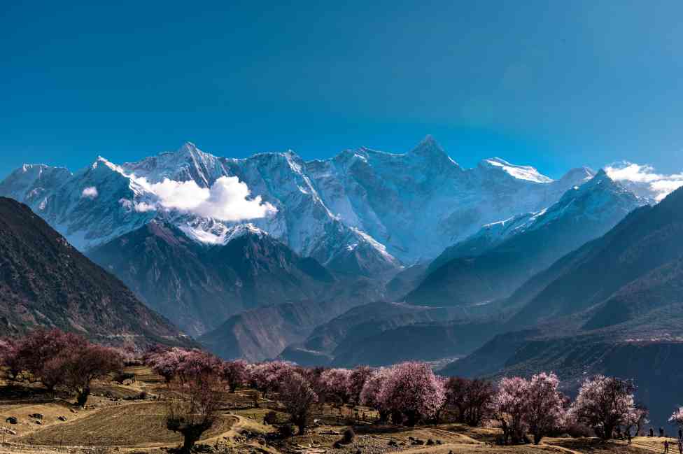 南迦巴瓦峰在哪里？南迦巴瓦峰風景幾月份最美？