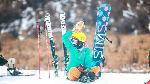 鷓鴣山滑雪場在哪里？開放時間是什么時候？