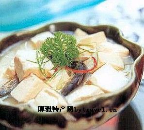 泥鰍拱豆腐